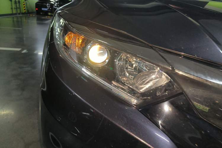 Used Honda Vezel 2020 1.5L CVT Pioneer Edition Right Front Headlight