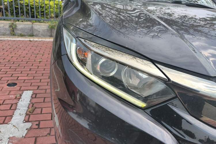 Used Honda Vezel 2020 1.5L CVT Pioneer Edition Right Front Headlight