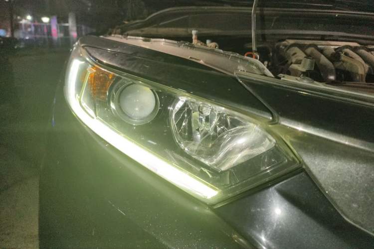 Used Honda Vezel 2020 1.5L CVT Pioneer Edition Right Front Headlight