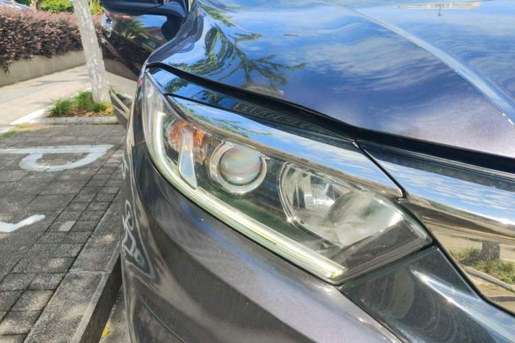 Used Honda Vezel 2020 1.5L CVT Elite Edition Right Front Headlight