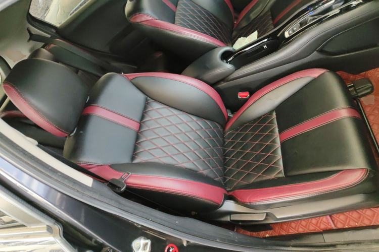 Used Honda Vezel 2020 1.5L CVT Pioneer Edition Right Front Seat