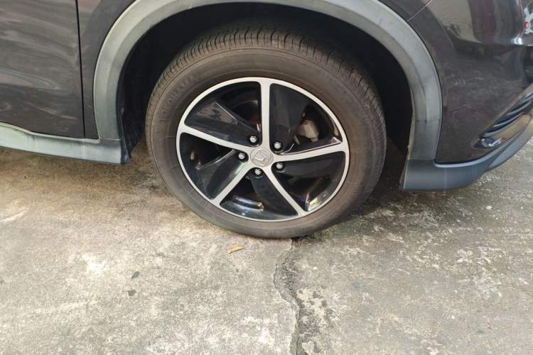 Used Honda Vezel 2020 1.5L CVT Pioneer Edition Right Front Wheel Hub