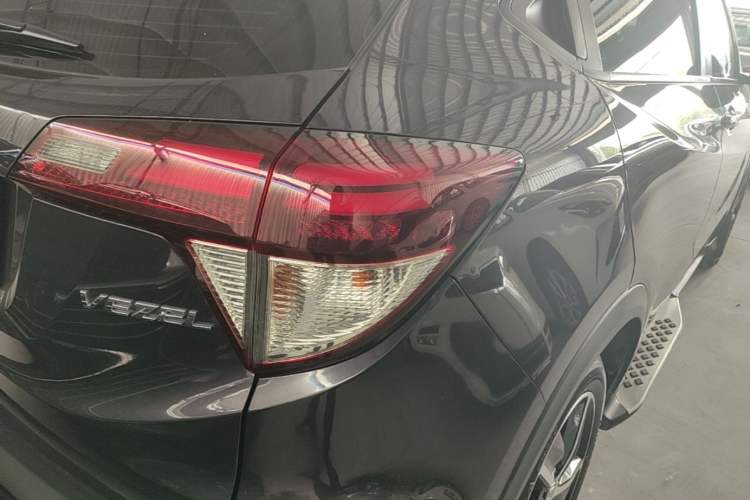 Used Honda Vezel 2020 1.5L CVT Luxury Edition Right Rear Taillight