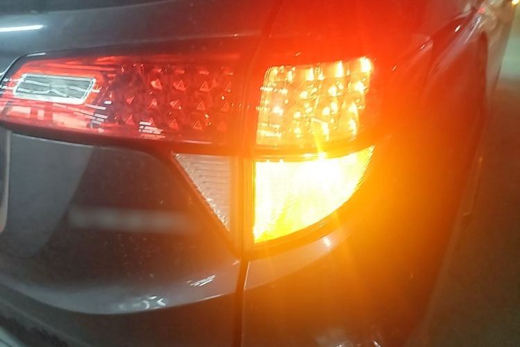 Used Honda Vezel 2020 1.5L CVT Elite Edition Right Rear Taillight