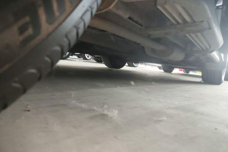 Used Honda Vezel 2020 1.5L CVT Luxury Edition Right Side Sill