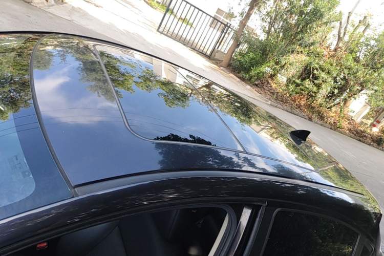Used Honda Vezel 2020 1.5L CVT Pioneer Edition Roof