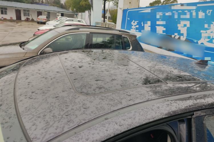 Used Honda Vezel 2020 1.5L CVT Elite Edition Roof