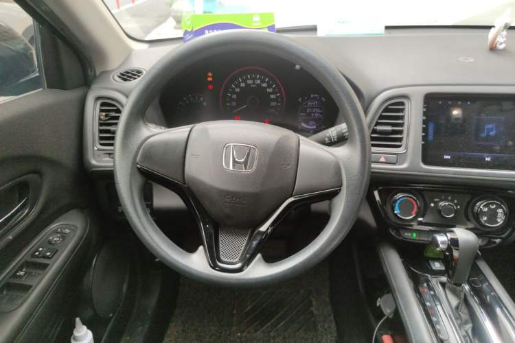 Used Honda Vezel 2020 1.5L CVT Elite Edition Steering Wheel