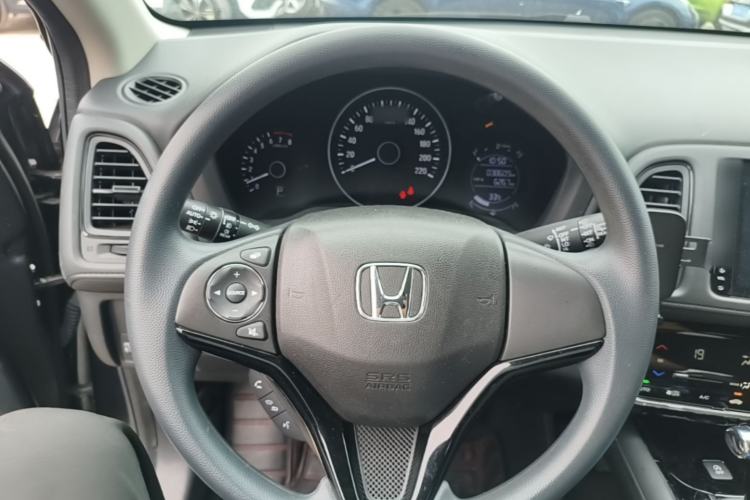 Used Honda Vezel 2020 220 TURBO CVT Elite Edition Steering Wheel
