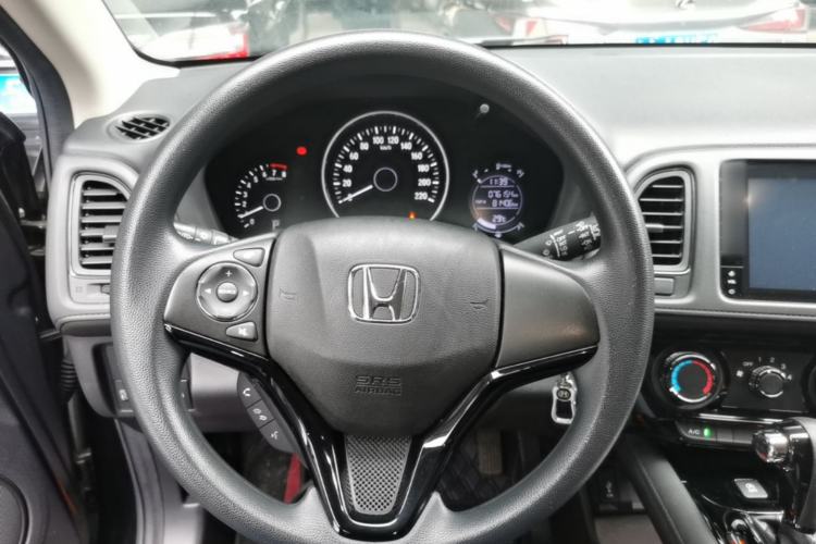 Used Honda Vezel 2020 1.5L CVT Pioneer Edition Steering Wheel