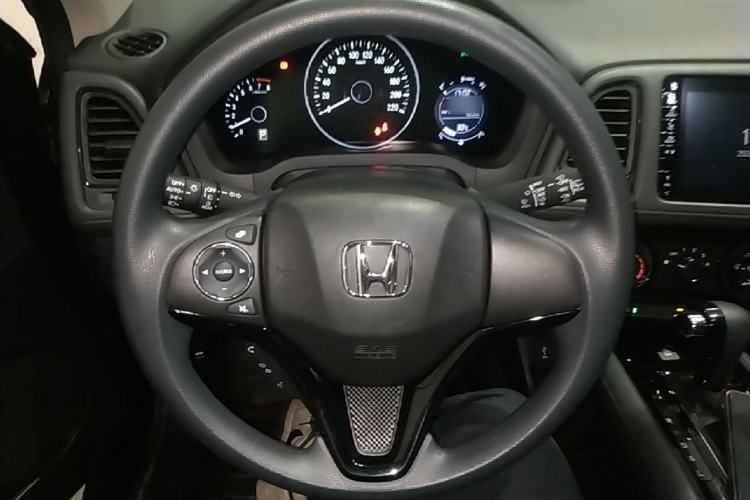 Used Honda Vezel 2020 1.5L CVT Pioneer Edition Steering Wheel