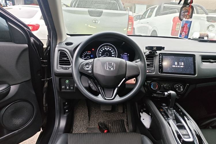 Used Honda Vezel 2020 1.5L CVT Pioneer Edition Steering Wheel
