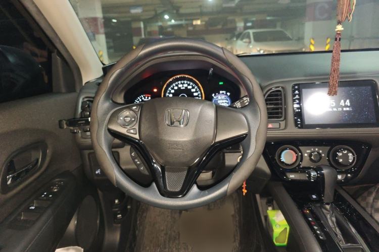 Used Honda Vezel 2020 1.5L CVT Pioneer Edition Steering Wheel