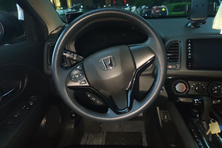 Used Honda Vezel 2020 1.5L CVT Luxury Edition Steering Wheel