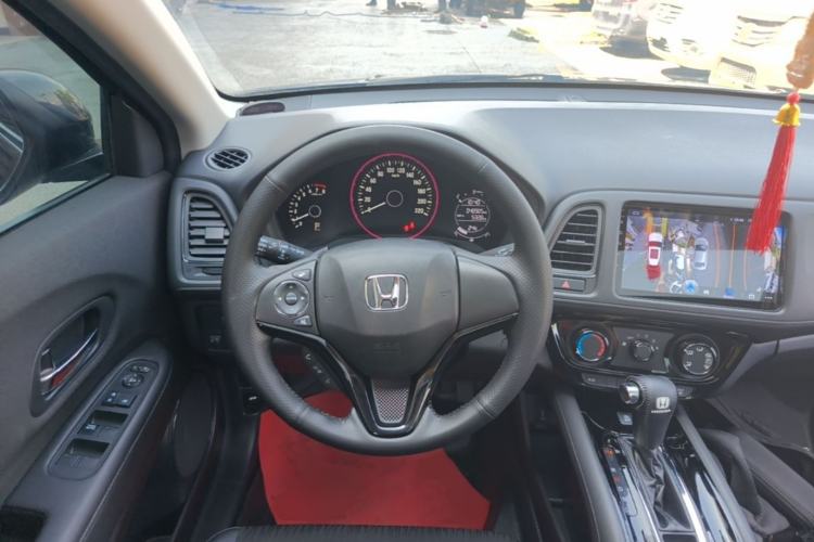 Used Honda Vezel 2020 1.5L CVT Pioneer Edition Steering Wheel