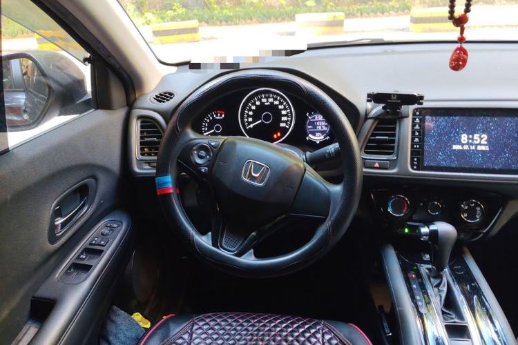 Used Honda Vezel 2020 1.5L CVT Pioneer Edition Steering Wheel