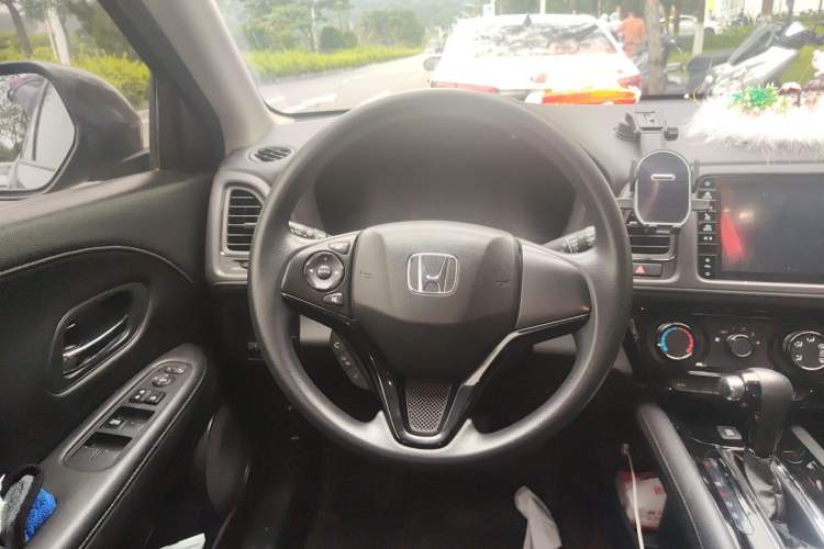 Used Honda Vezel 2020 1.5L CVT Pioneer Edition Steering Wheel