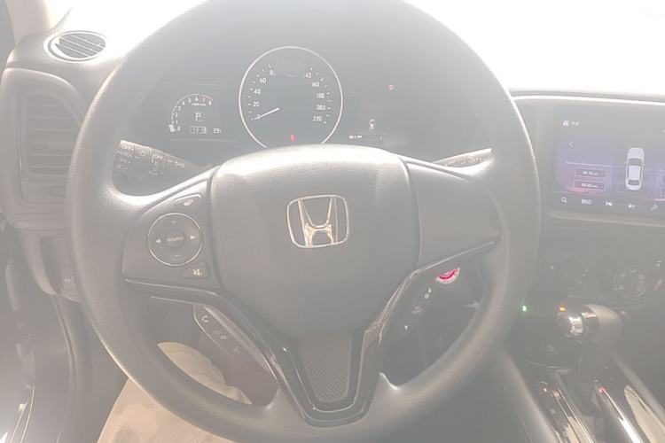 Used Honda Vezel 2020 1.5L CVT Pioneer Edition Steering Wheel