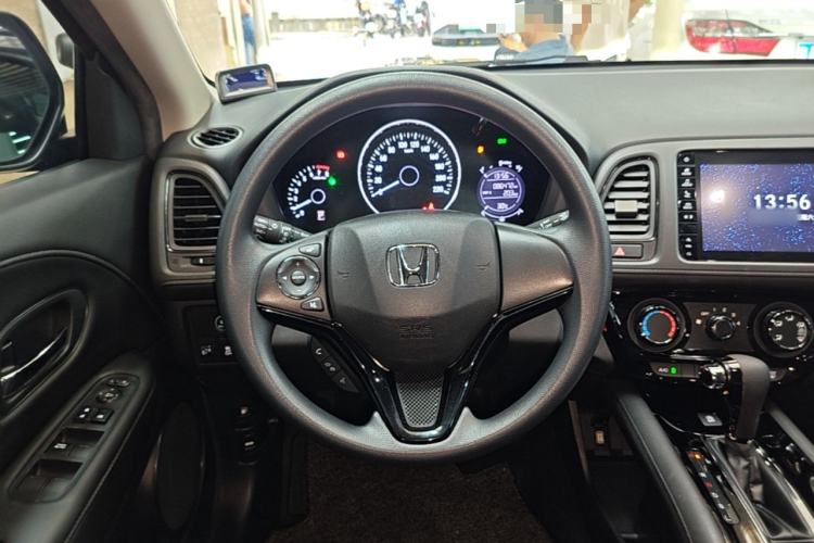 Used Honda Vezel 2020 1.5L CVT Luxury Edition Steering Wheel