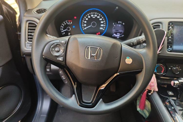 Used Honda Vezel 2020 1.5L CVT Pioneer Edition Steering Wheel