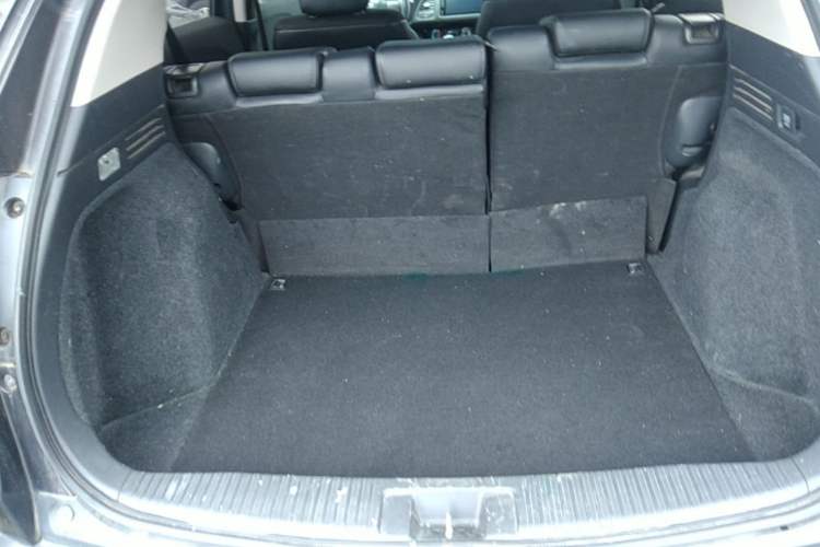 Used Honda Vezel 2020 1.5L CVT Pioneer Edition Trunk