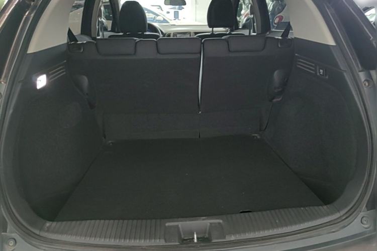 Used Honda Vezel 2020 1.5L CVT Elite Edition Trunk