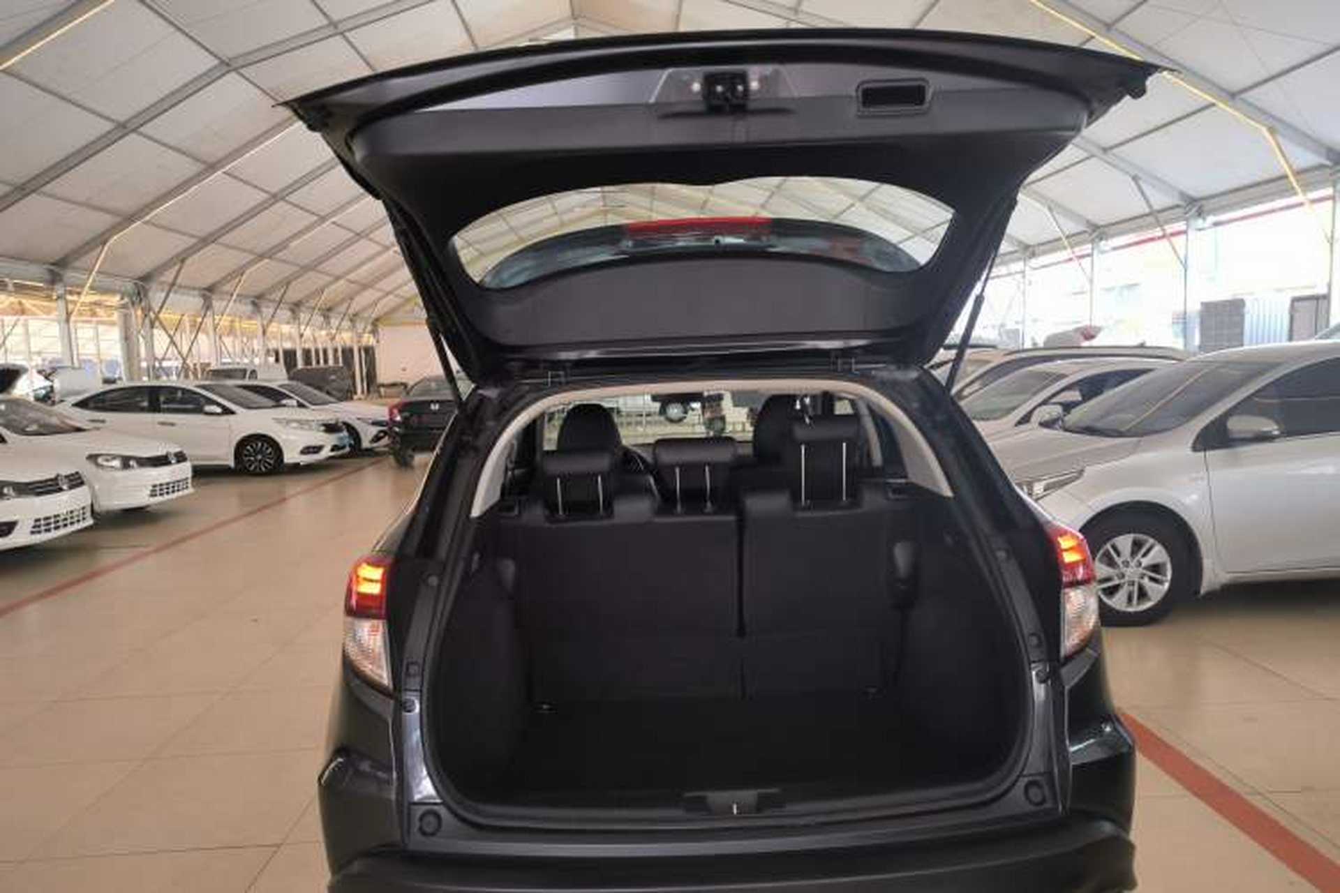 Used Honda Vezel 2020 1.5L CVT Luxury Edition Trunk