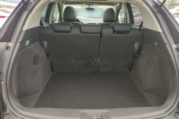 Used Honda Vezel 2020 1.5L CVT Elite Edition Trunk
