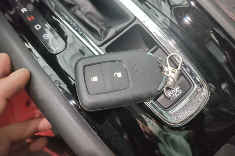 Used Honda Vezel 2020 1.5L CVT Luxury Edition Vehicle Key