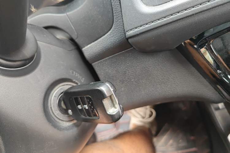 Used Honda Vezel 2020 1.5L CVT Pioneer Edition Vehicle Key