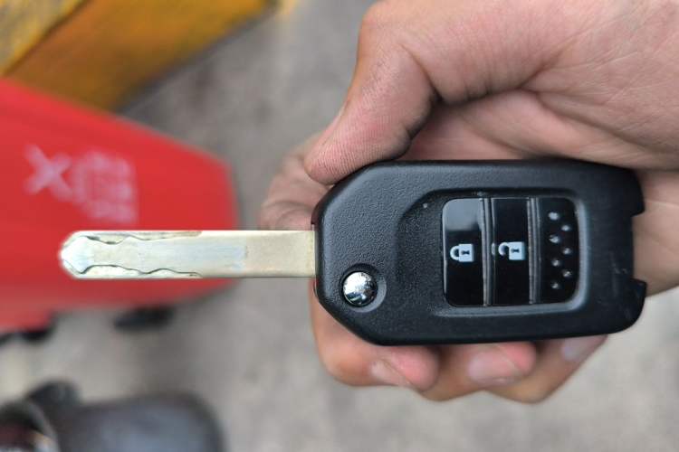 Used Honda Vezel 2020 1.5L CVT Pioneer Edition Vehicle Key