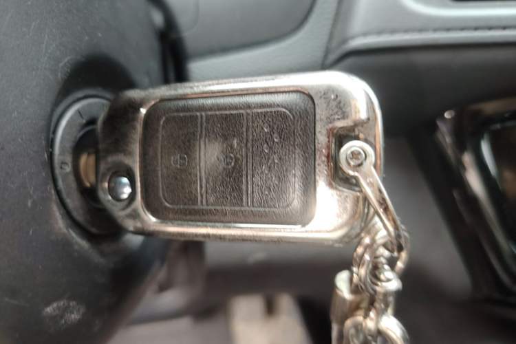 Used Honda Vezel 2020 1.5L CVT Pioneer Edition Vehicle Key