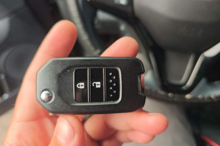 Used Honda Vezel 2020 1.5L CVT Pioneer Edition Vehicle Key