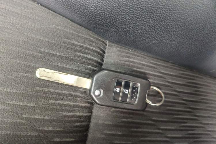 Used Honda Vezel 2020 1.5L CVT Pioneer Edition Vehicle Key