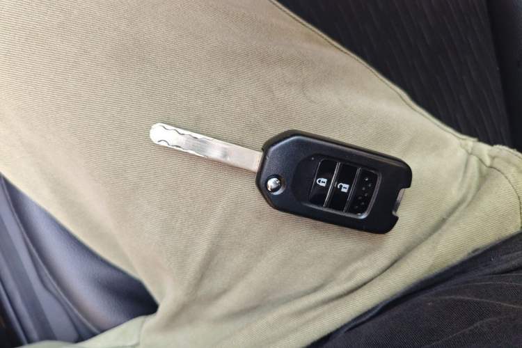 Used Honda Vezel 2020 1.5L CVT Pioneer Edition Vehicle Key