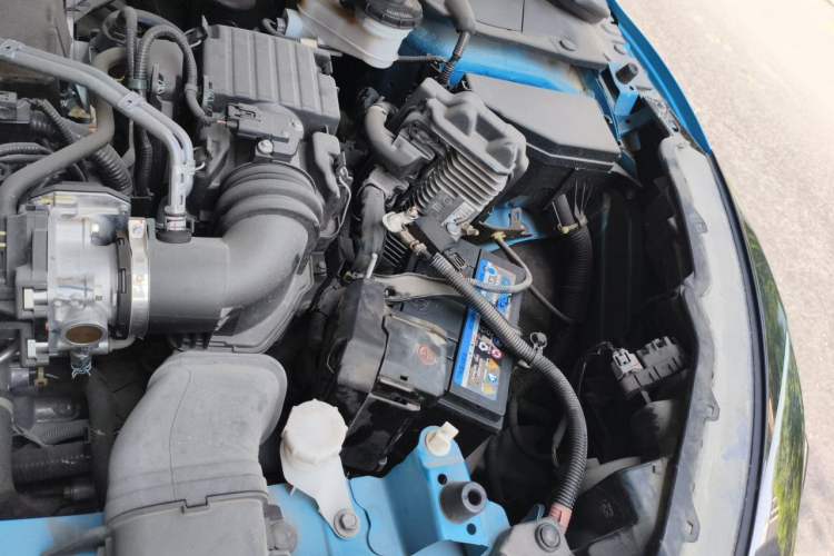 Used Honda Vezel 2020 1.5L CVT Pioneer Edition Engine Bay Left