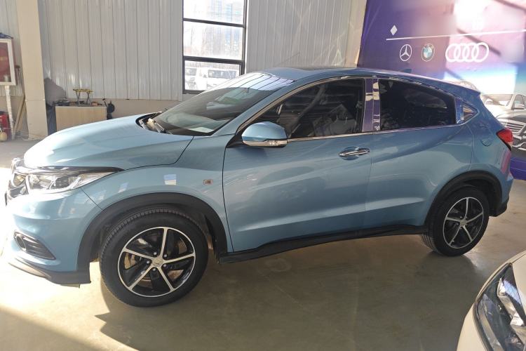 Used Honda Vezel 2020 1.5L CVT Pioneer Edition Exterior 3