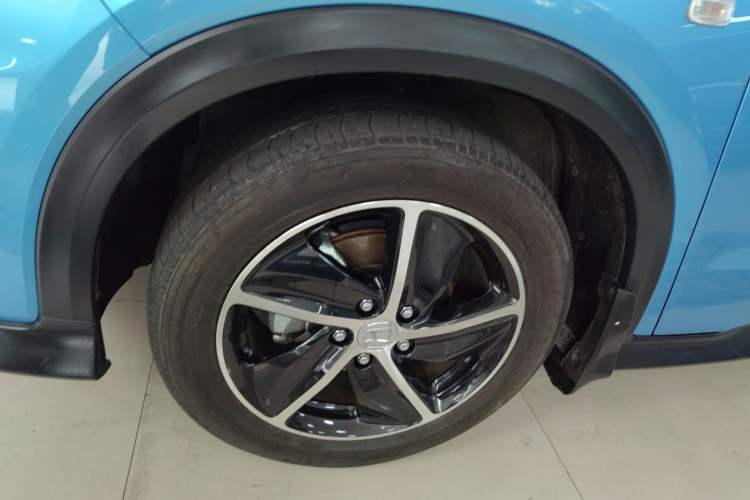 Used Honda Vezel 2020 1.5L CVT Pioneer Edition Exterior 4
