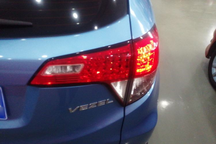 Used Honda Vezel 2020 1.5L CVT Pioneer Edition Exterior 6