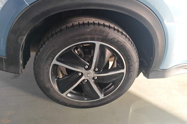Used Honda Vezel 2020 1.5L CVT Pioneer Edition Exterior 8