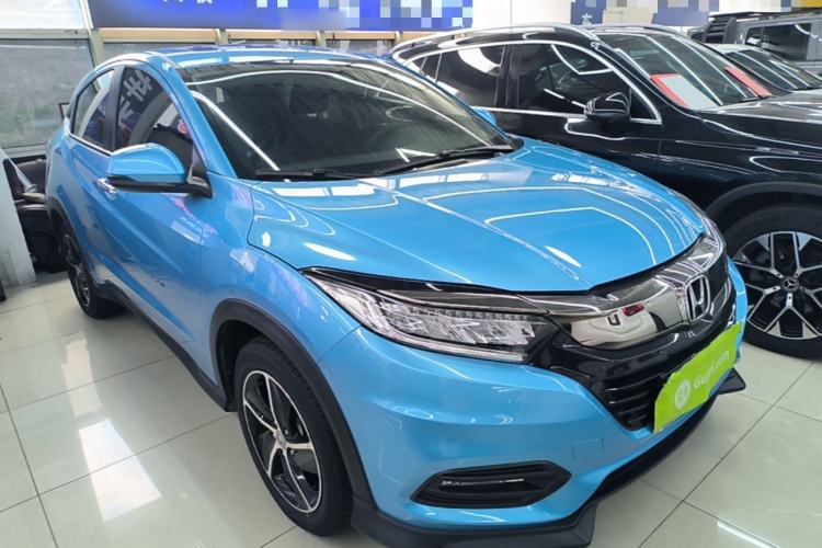 Used Honda Vezel 2020 1.5L CVT Luxury Edition Front Right 45 Deg