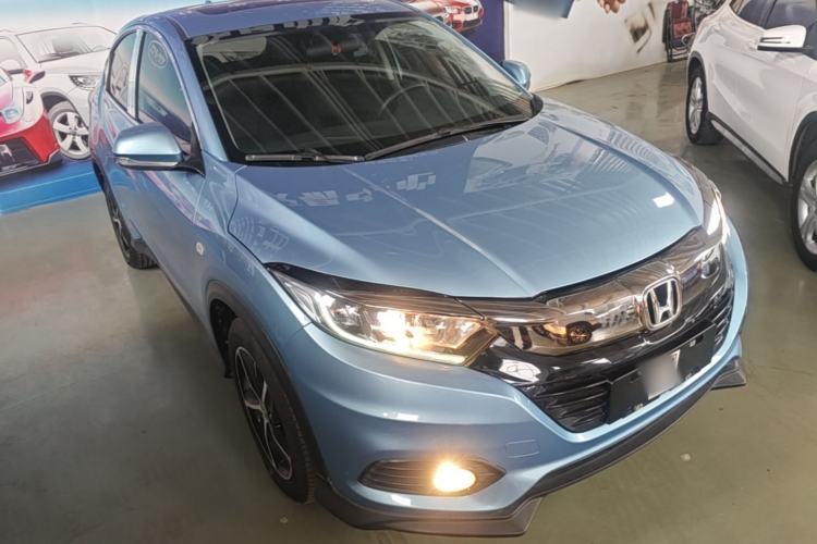 Used Honda Vezel 2020 1.5L CVT Pioneer Edition Front Right 45 Deg