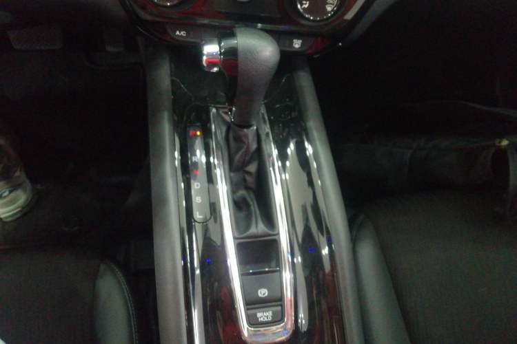 Used Honda Vezel 2020 1.5L CVT Pioneer Edition Gear Lever