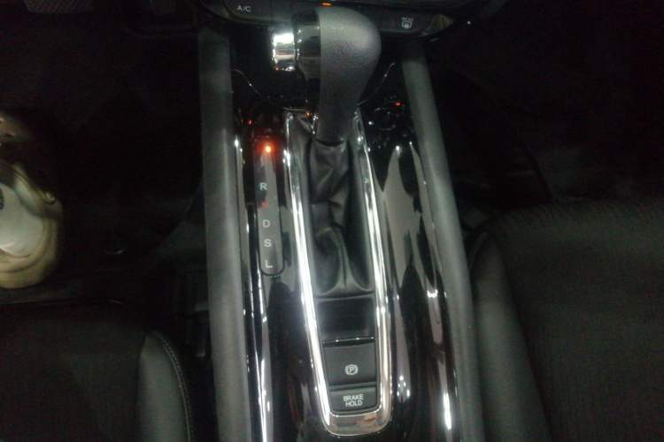 Used Honda Vezel 2020 1.5L CVT Pioneer Edition Gear Lever