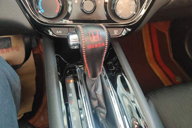 Used Honda Vezel 2020 1.5L CVT Pioneer Edition Gear Lever