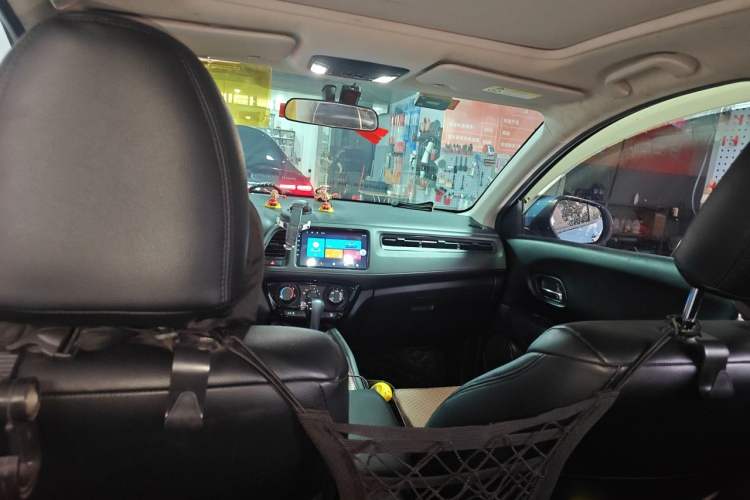 Used Honda Vezel 2020 1.5L CVT Elite Edition Headliner