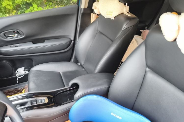 Used Honda Vezel 2020 1.5L CVT Pioneer Edition Left Front Seat