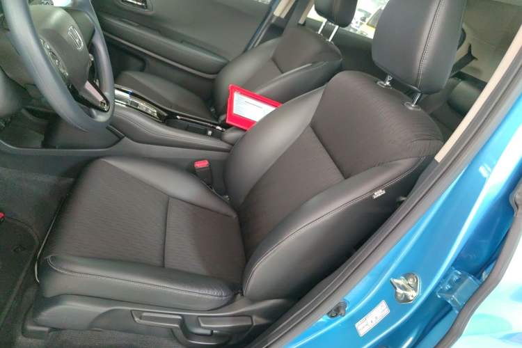 Used Honda Vezel 2020 1.5L CVT Pioneer Edition Left Front Seat