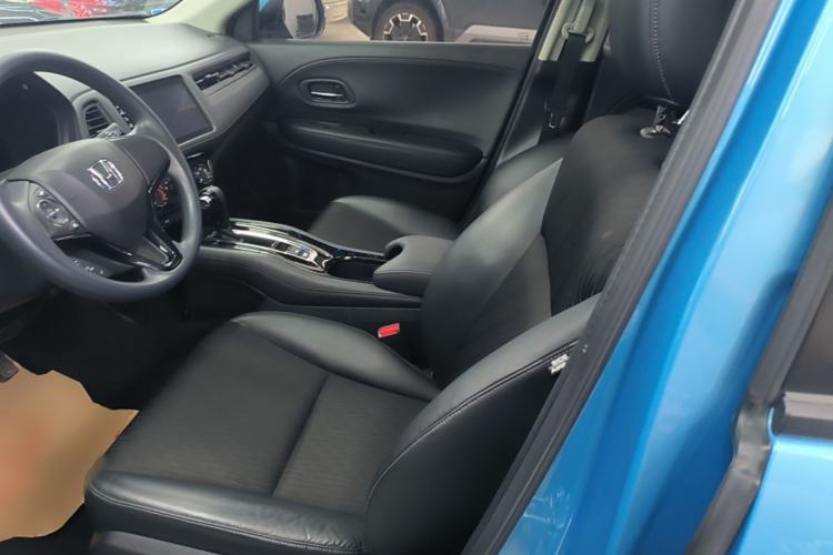 Used Honda Vezel 2020 1.5L CVT Luxury Edition Left Front Seat