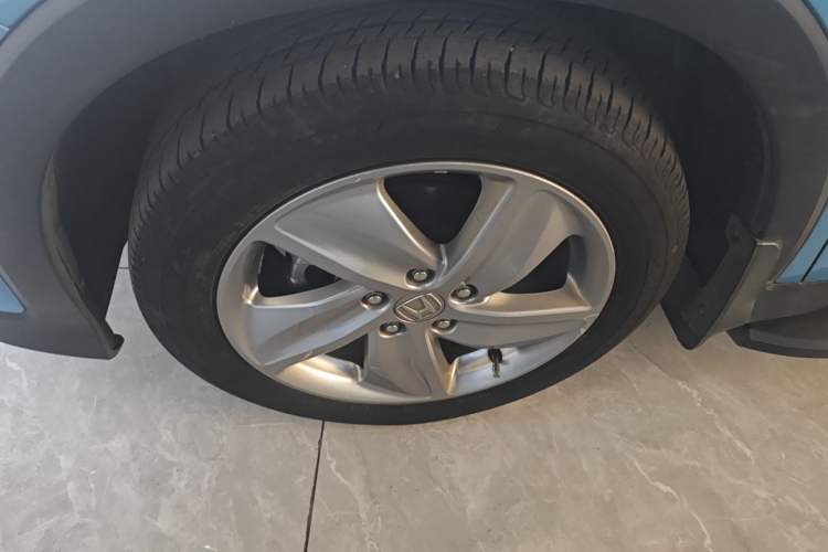 Used Honda Vezel 2020 1.5L CVT Elite Edition Left Front Wheel Hub